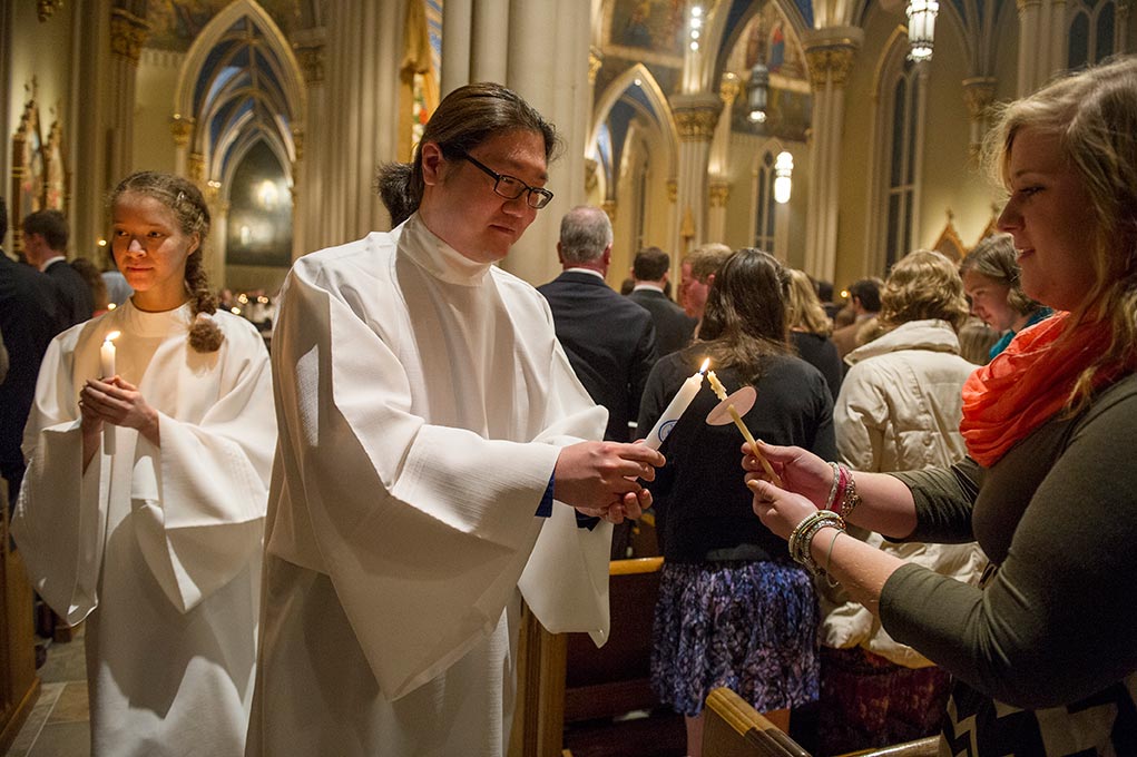 4.19.14-Easter-Vigil-2650